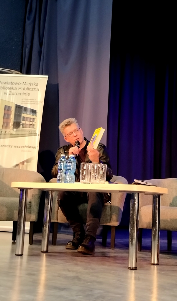 Spotkanie autorskie z Rafałem Kosikiem