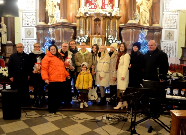 Koncert Kolęd i Pastorałek dla Niepodległej w Żurominie